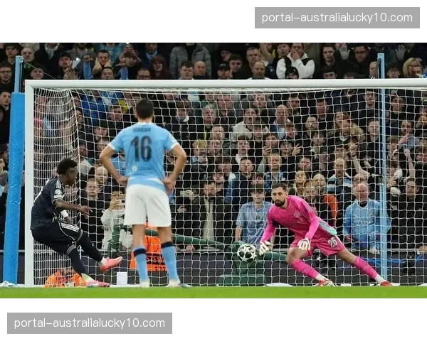 皇马双线作战体能影响,欧冠消耗对联赛控场稳定性冲击 皇马双线作战体能影响,欧冠消耗对联赛控场稳定性冲击