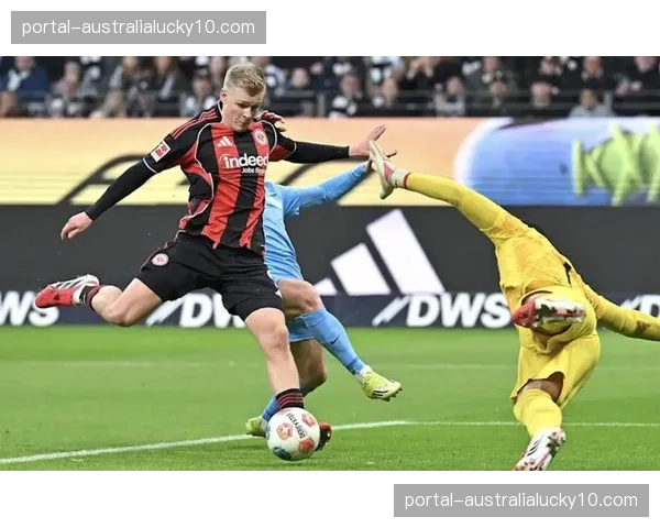 法兰克福进攻线重组 伯卡特卡利穆恩多双前锋搭档寻求突破